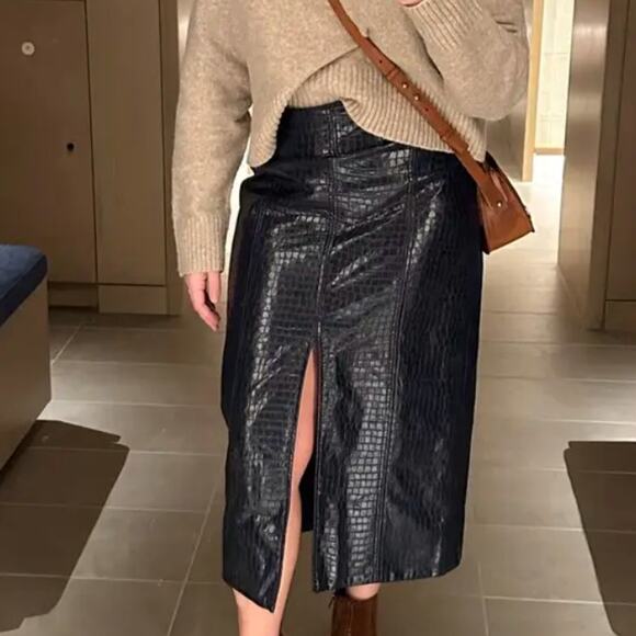 Tanya Taylor Blue Faux Leather Pencil Skirt Size 6 Croc Embossed Designer $425 - Picture 7 of 13